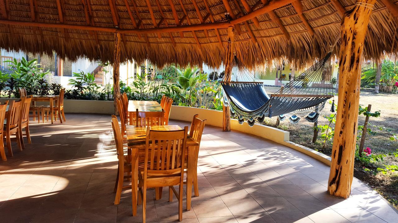 Las Palmeras Beach Hotel Апосентильо Экстерьер фото